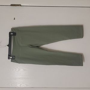 Women Capris